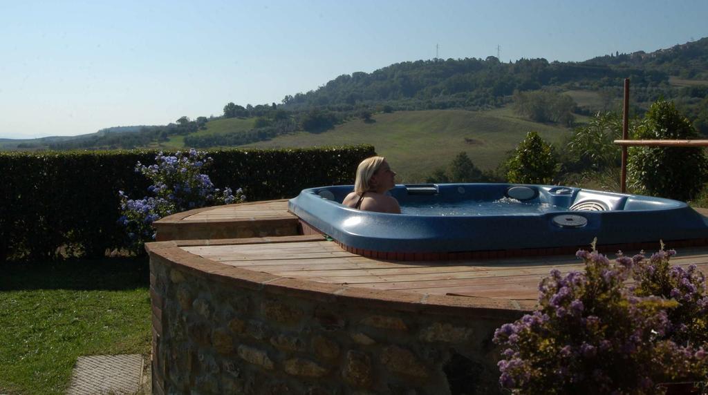 Agriturismo San Francesco Amalia And Anna Orciatico Exterior foto